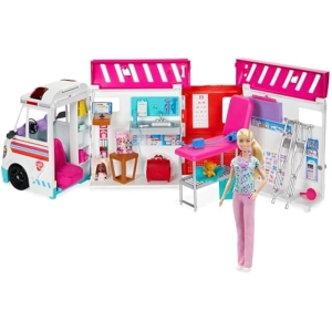 Pack Ambulancia Clinica de Mascotas +Muñeca Enfermera Barbie
