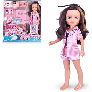 Nancy NAC74000 Beauty Fridge Muñeca con Accesorios